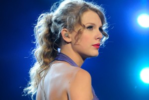 20121024-taylor-swift-624x420-1351091850