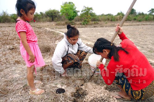 ສຳ​ຫຼວດ​ພົນ­ລະ­ເມືອງ ຂໍ້ມູນສຳ­ຄັນ​ເພື່ອ​ພັດ­ທະ­ນາ​ປະ­ເທດ ທຸກ​ຄົນ​ຕ້ອງ​ໃຫ້­ການ​ຮ່ວມ​ມື!