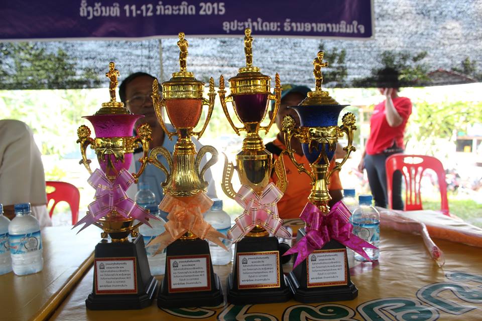 ຄຶກຄື້ນເປຕັງຊິງຂັນຫົວໜ້າພະແນກສຶກສາທິການ ແລະ ກິລາແຂວງອຸດົມໄຊສະເຫຼີມສະຫຼອງວັນກິລາ-ກາຍະກໍາແຫ່ງຊາດຄົບຮອບ 49 ປີ