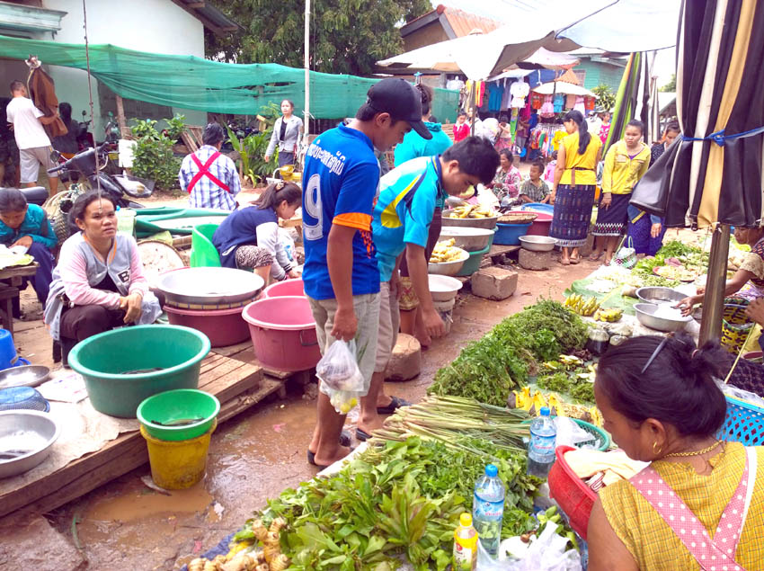 ສິນຄ້າພືດຜັກ ຢູ່ທ້ອງຕະຫລາດນະຄອນຫລວງວຽງຈັນ ຍັງມີລາຄາສູງ!