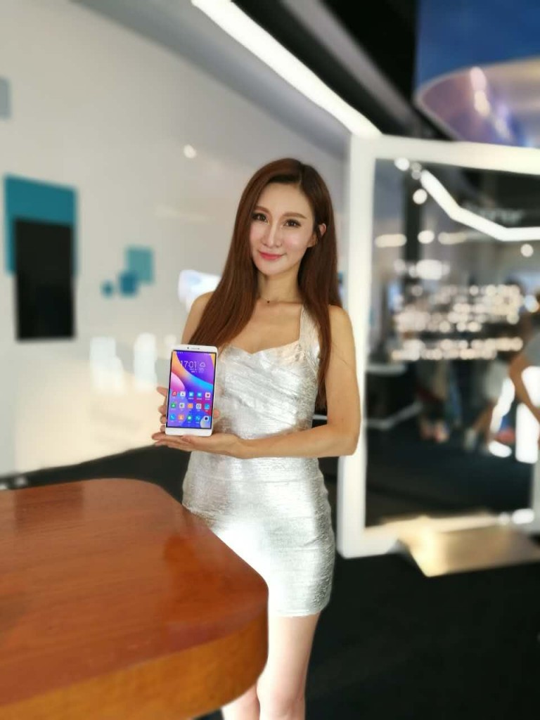 Huawei Honor Note 8 ເປີດໂຕຢ່າງເປັນທາງການແລ້ວ!! ມາພ້ອມຈໍ Super AMOLED ແລະ ແບັດ 4500 mAh