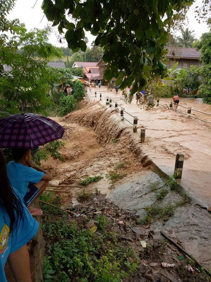 ເກີດເຫດນ້ຳຖ້ວມເຮັດໃຫ້ປະຊາຊົນ 23 ຄອບຄົວໄດ້ຮັບຜັນກະທົບຢູ່ບ້ານບວມເລົາ