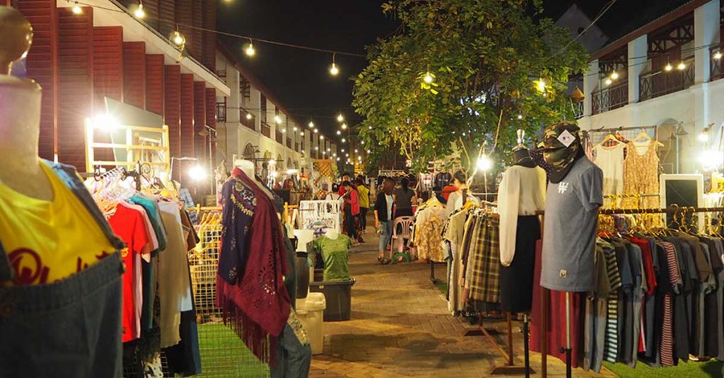 Walking Street Stalls