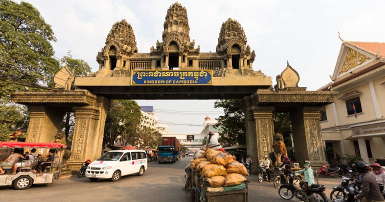 ສະຫະລັດສົ່ງຜູ້ອົບພະຍົບຊາວກຳປູເຈຍກັບປະເທດ