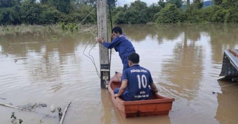 ເຈົ້າໜ້າທີ່ ເລັ່ງຍົກໝໍ້ນັບໄຟຂື້ນສູງໃນ 3 ເມືອງ ໃນ ນວ