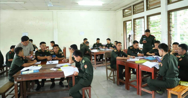 ເງື່ອນໄຂ-ການປະຕິບັດນະໂຍບາຍ ຕໍ່ຄູອາສາສະໝັກ ທີ່ຈະເຂົ້າເປັນລັດຖະກອນປ້ອງກັນຊາດ