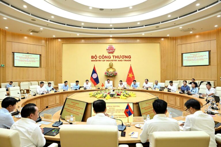 ສືບຕໍ່ຊຸກຍູ້ ລາວ-ຫວຽດນາມ ສືບຕໍ່ຮ່ວມມືດ້ານພະລັງງານໄຟຟ້າ ດ້ານບໍ່ແຮ່ ແລະ ດ້ານການຄ້າ.